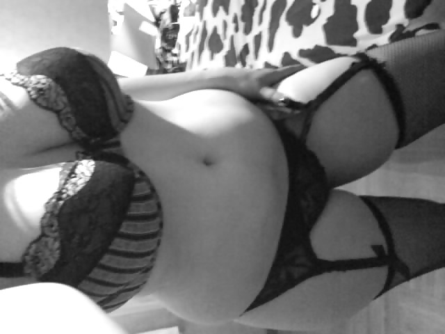 Porn image Hot self-pics - black and white