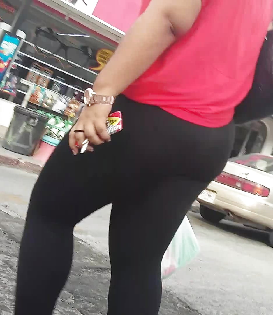 Porn image Voyeur streets of Mexico Candid girls and womans 13
