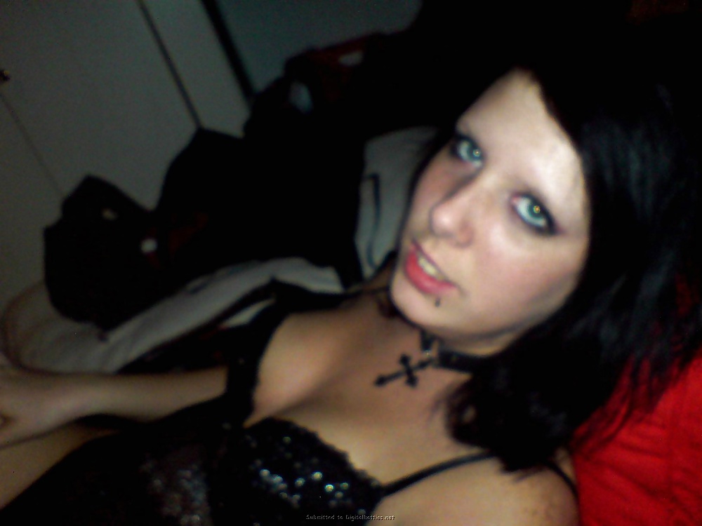 Porn image RealPics - Set 25
