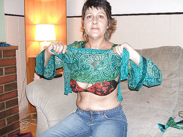 Porn image Mom friend Sarah