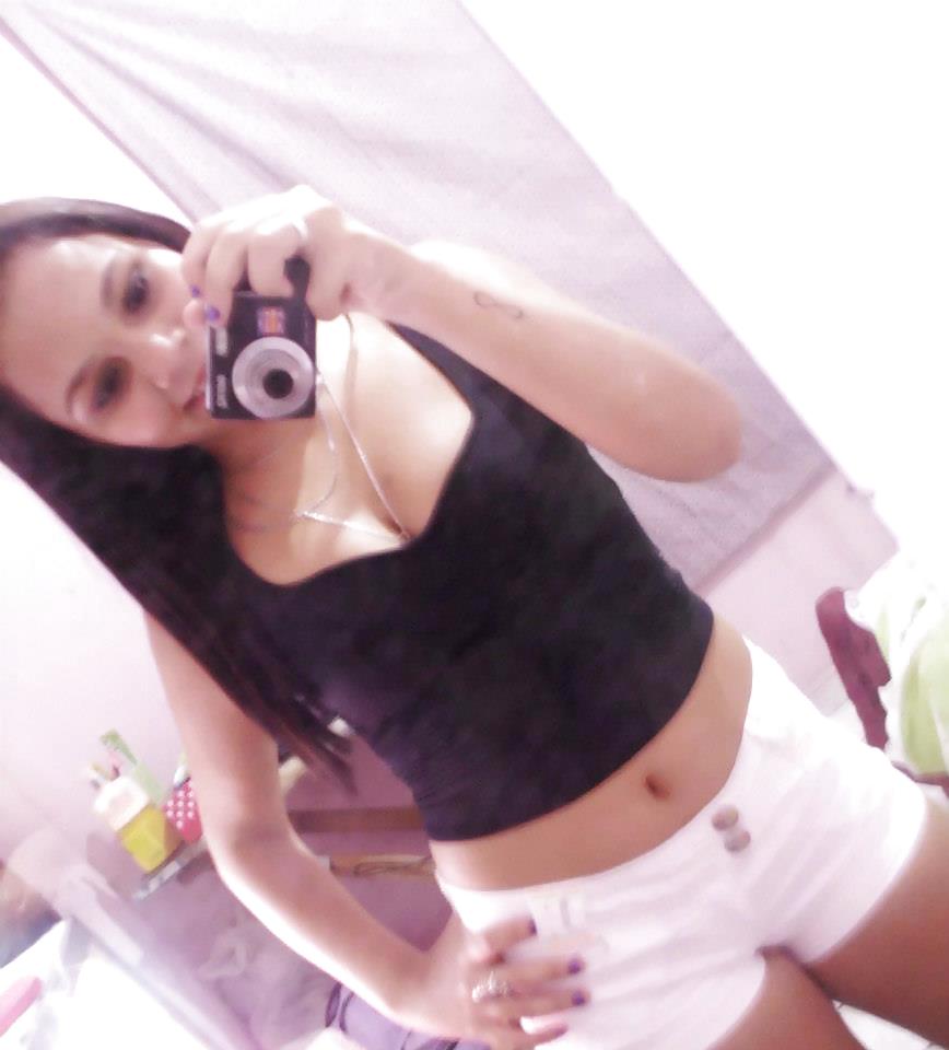 Porn image FACEBOOK Izabelli B.Alves