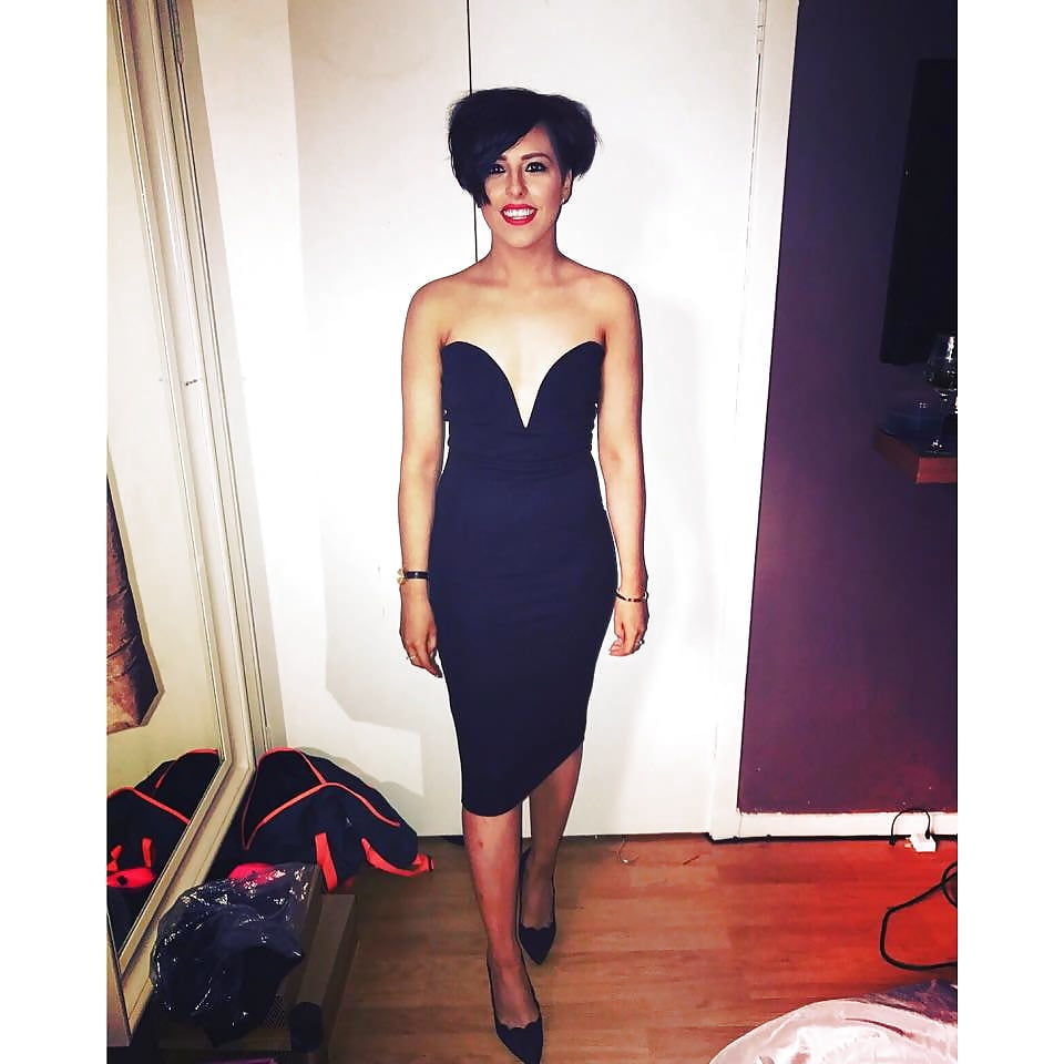 Porn image Facebook short haired hotties P3