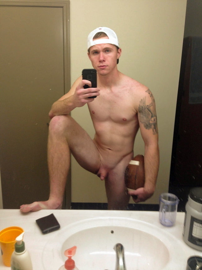 Hot small penis pics and small cock pics for fans loving small dick men