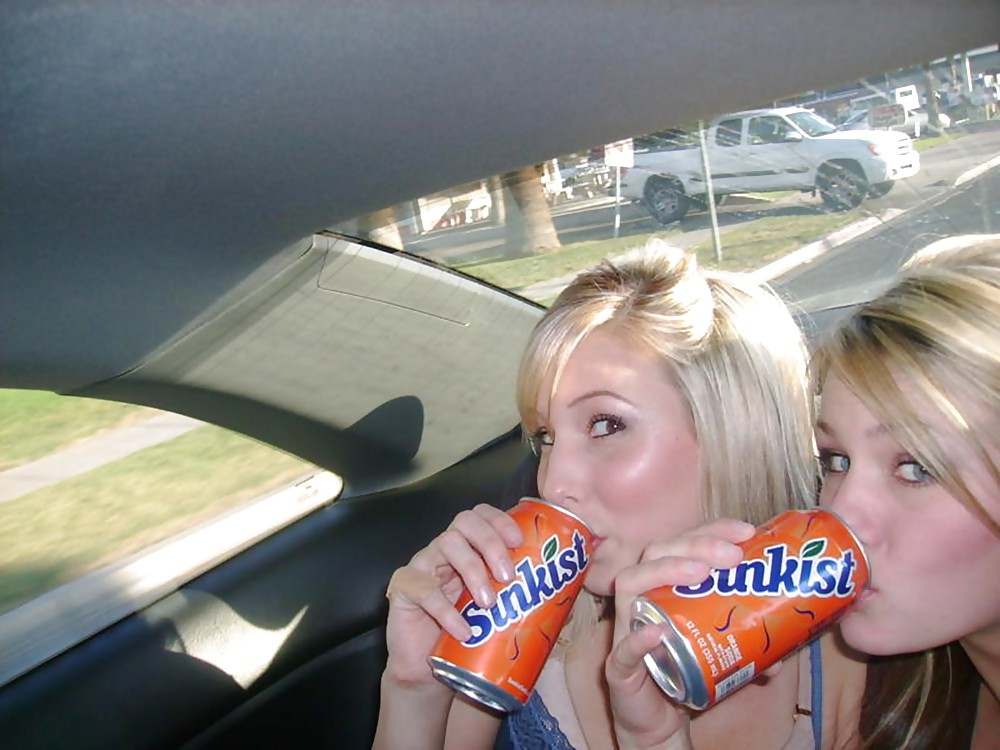 Porn image Pretty Amateur Typhanie 3