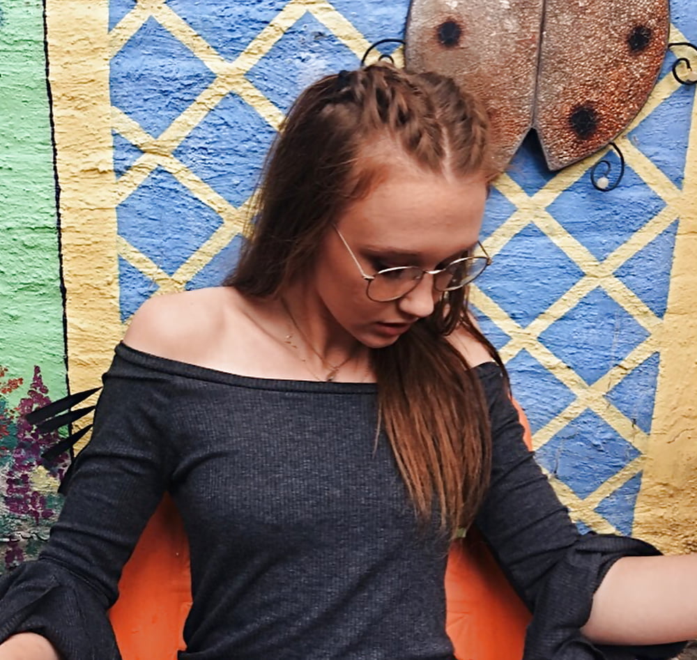 Porn image Comment: Shelby K