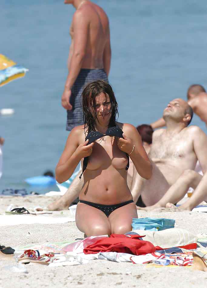 Porn image Topless beach girls 1.