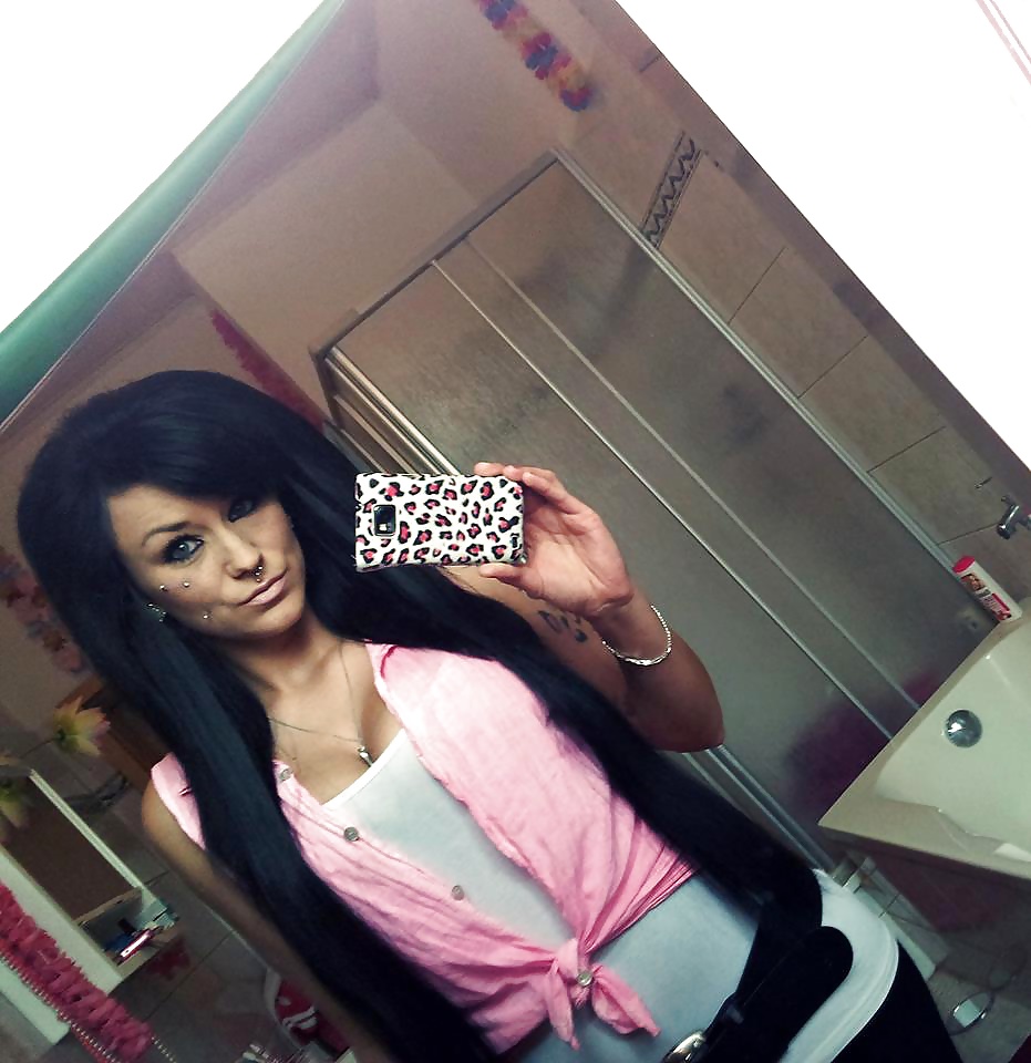 Porn image German FB sluts voting #7 - pls vote and comment