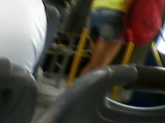 Porn image rabuda no busao