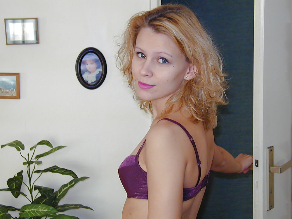 Porn image blonde milf