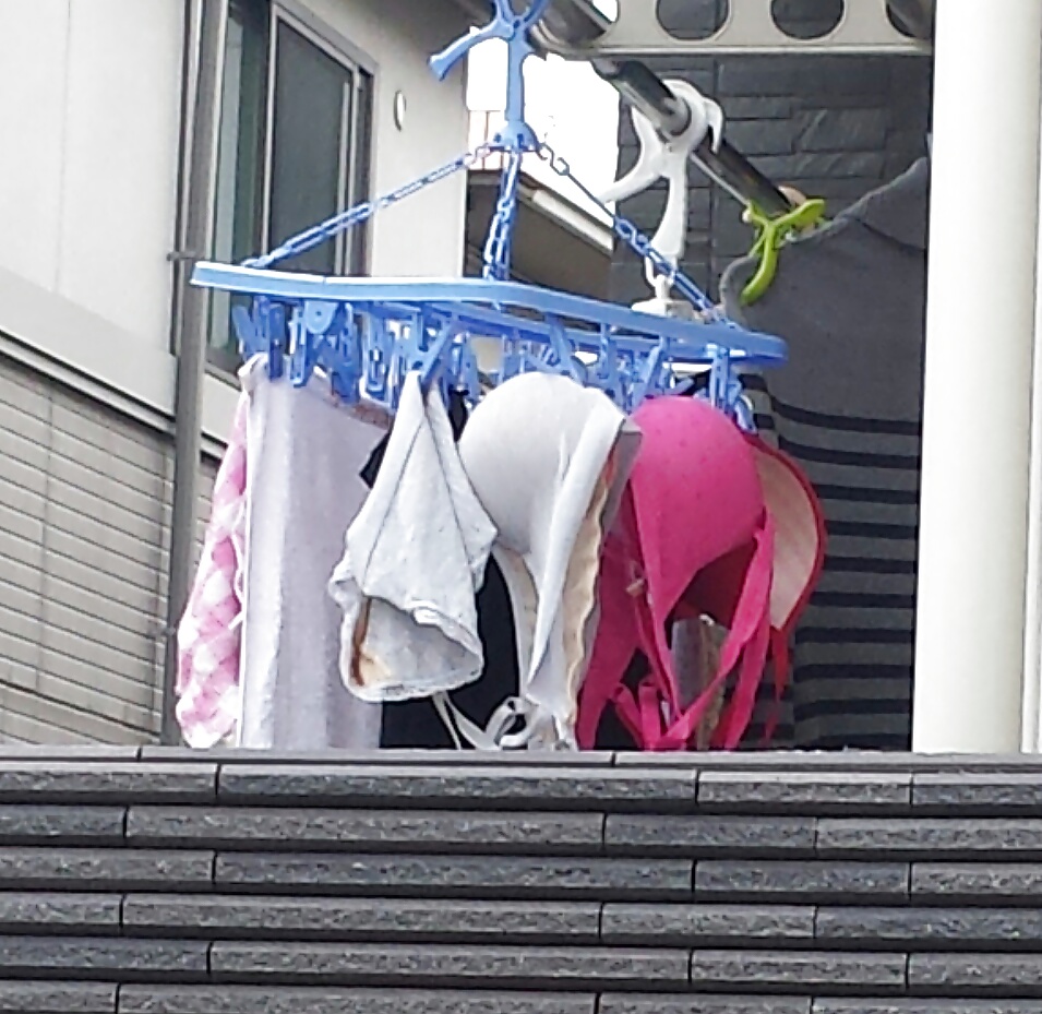 Porn image Laundry hiroi 070