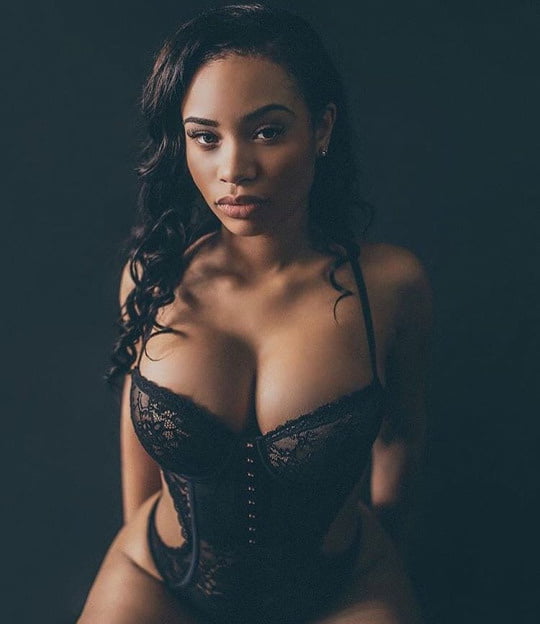 Porn image Show some boobs