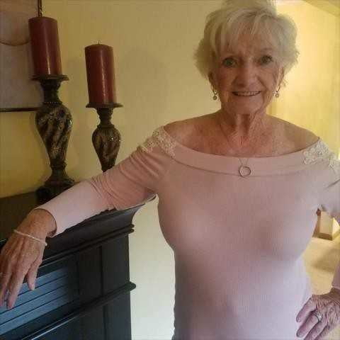 old grannie amateur nude
