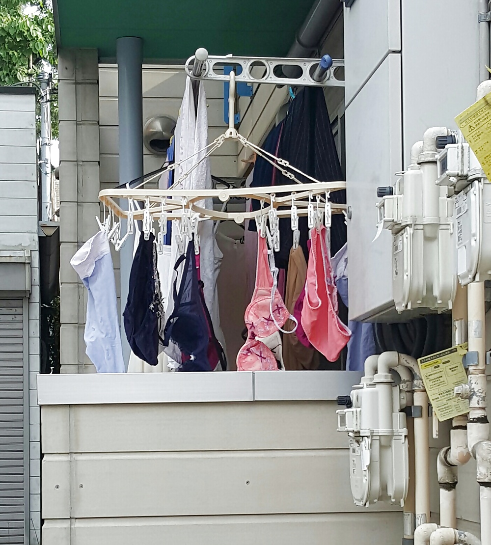 Porn image Laundry hiroi 090