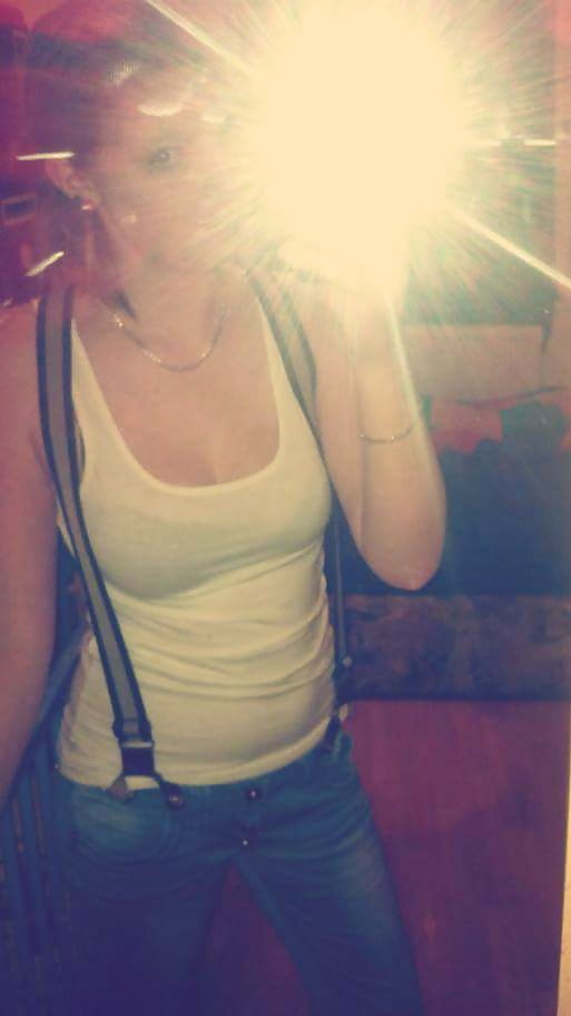 Porn image Wichsvorlage Denise N. (Dicke Titten)