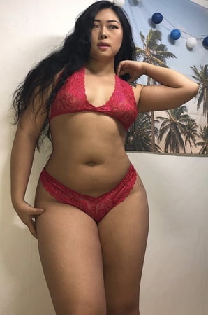 thick asian beauty         