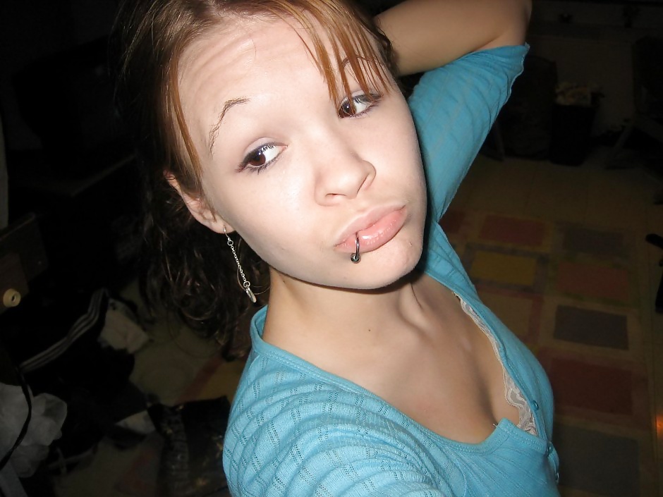 Porn image Teeny Selfi