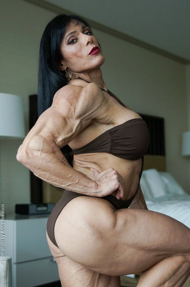 Free Female Bodybuilder Videos