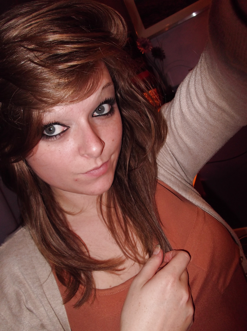 Porn image Stolen from Public Network