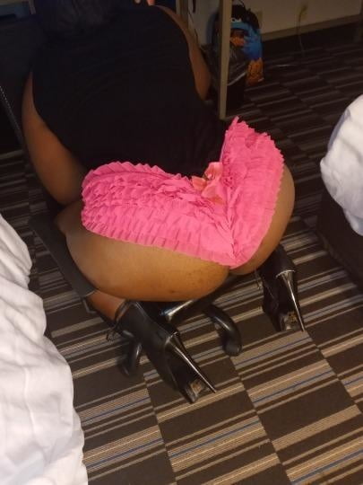 Thick Ass Mississippi Thot - 39 Photos 
