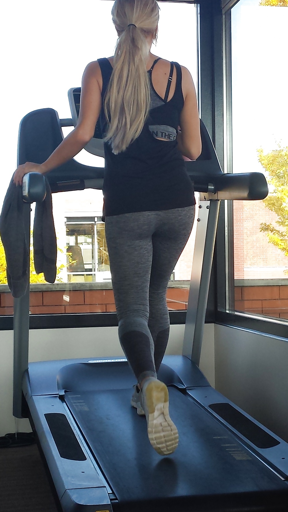 Porn image At the gym