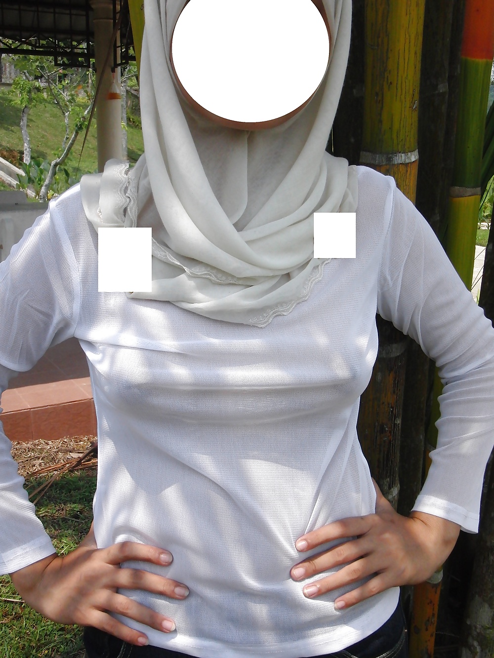 Porn image Tetek &  Tudung