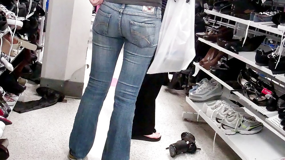 Porn image Her tight butt & ass in blue jeans