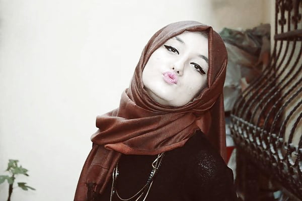 Porn image Sexy Turkish Hijab Teen - Seksi Turbanli Citirlar