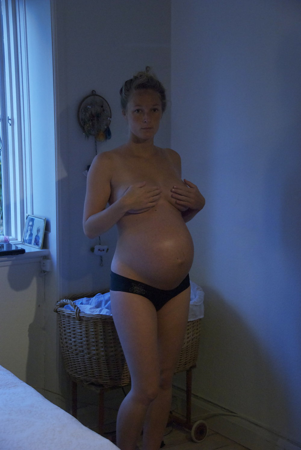 Porn image WG Mitbewohnerin Sara