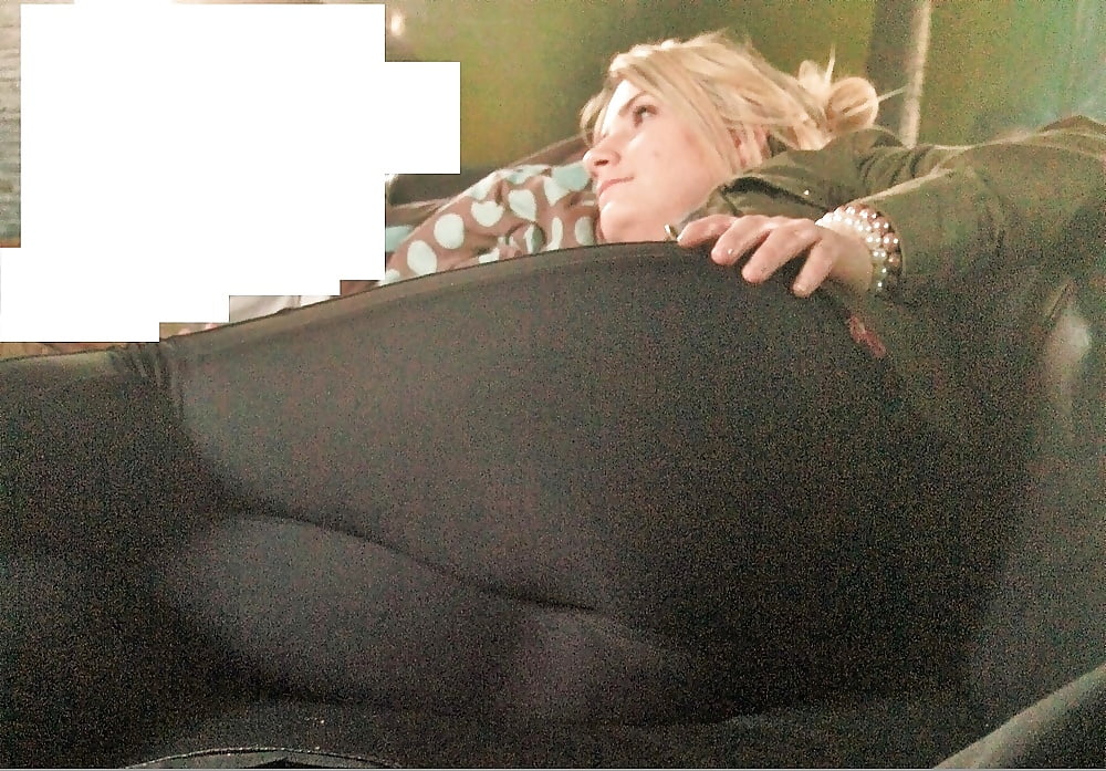 Porn image MAGELIE 22Y NICE FRENCH SLUT