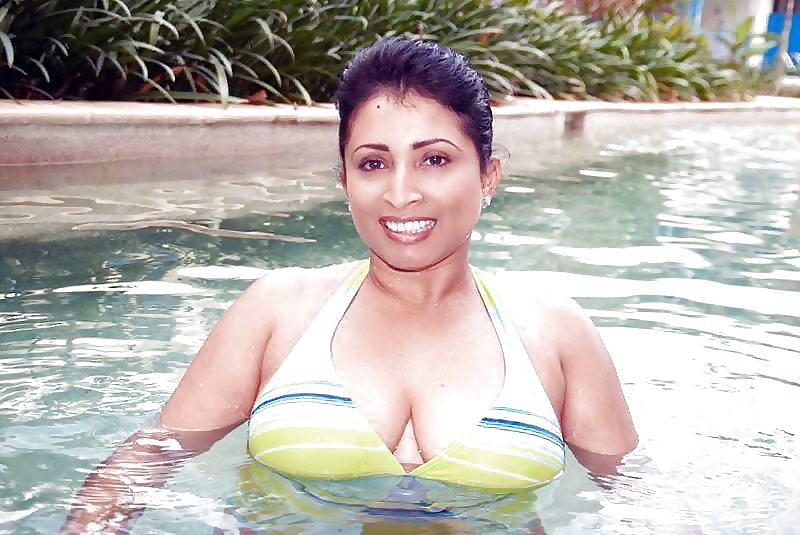 Porn image hot Indian milf