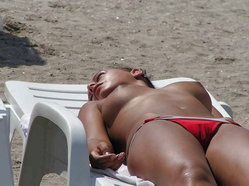 Porn image The beach 165
