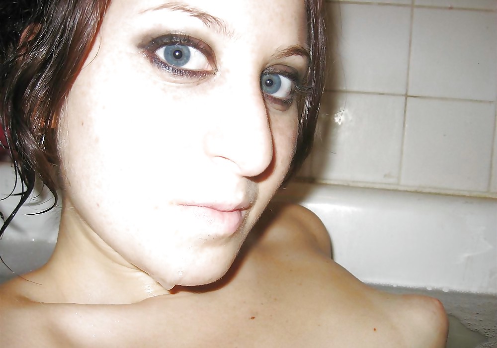 Porn image Bathig With Susie