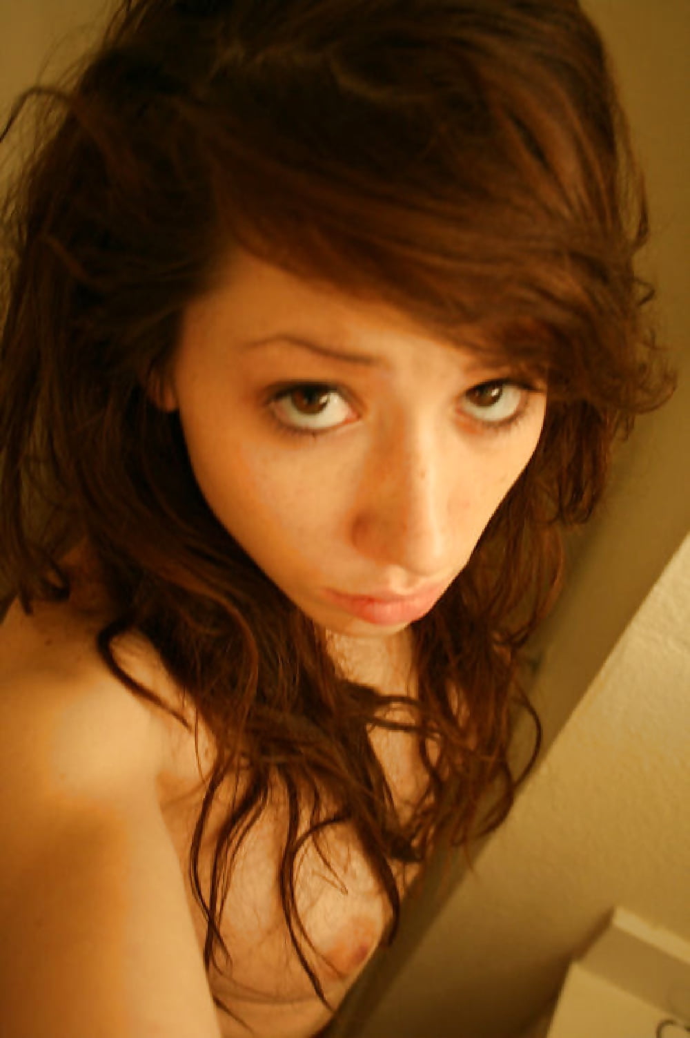 Porn image Teen Slut Selfies