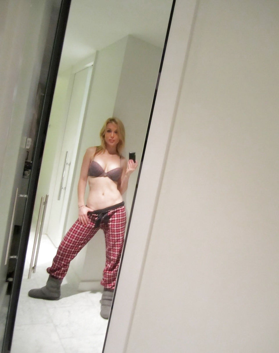 Porn image Posh hottie strips