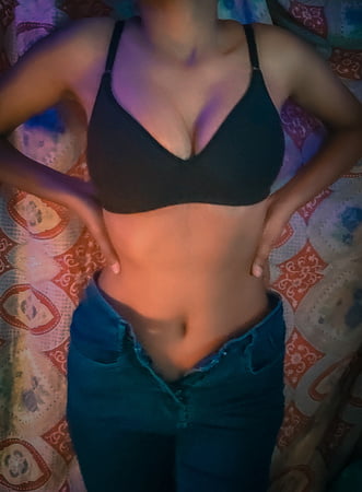 my full body is there for you to lick         