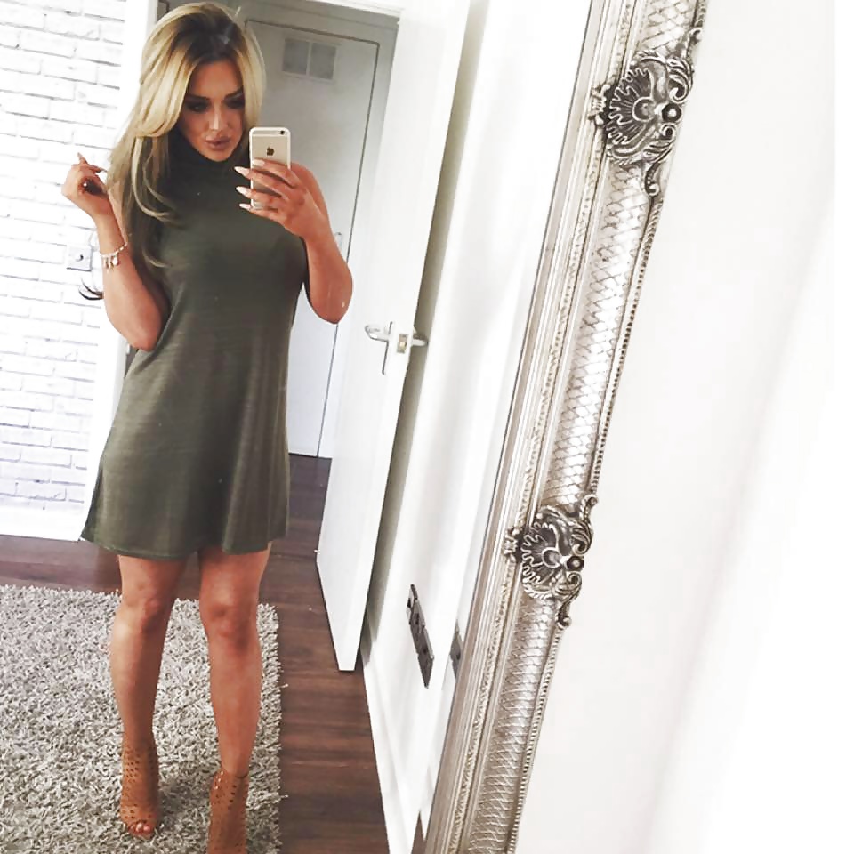 Porn image Nicki Kerr