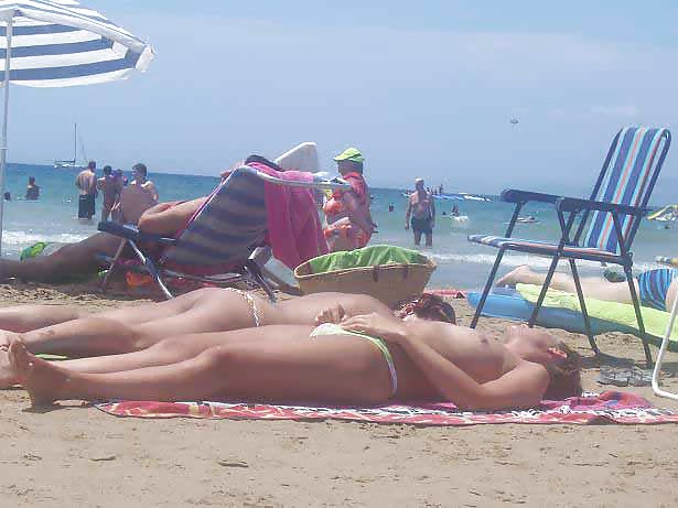 Porn image The beach 152