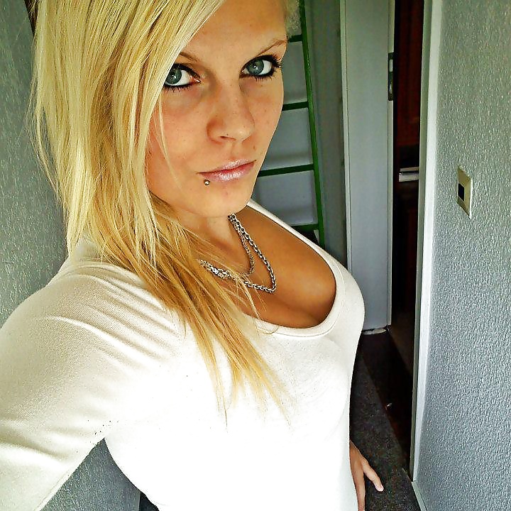 Porn image German FB sluts voting #4 - pls vote and comment