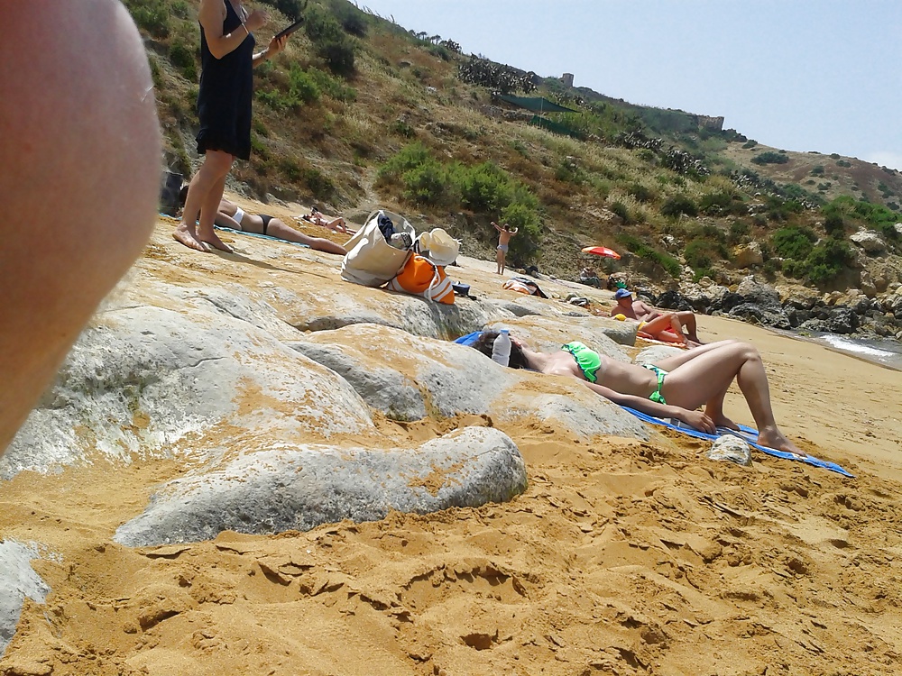 Porn image oops caught on the beach