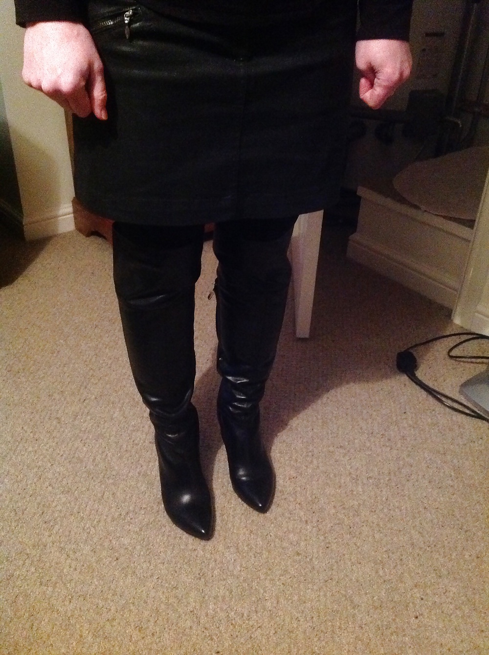 Porn image Knee boots and leather leggings