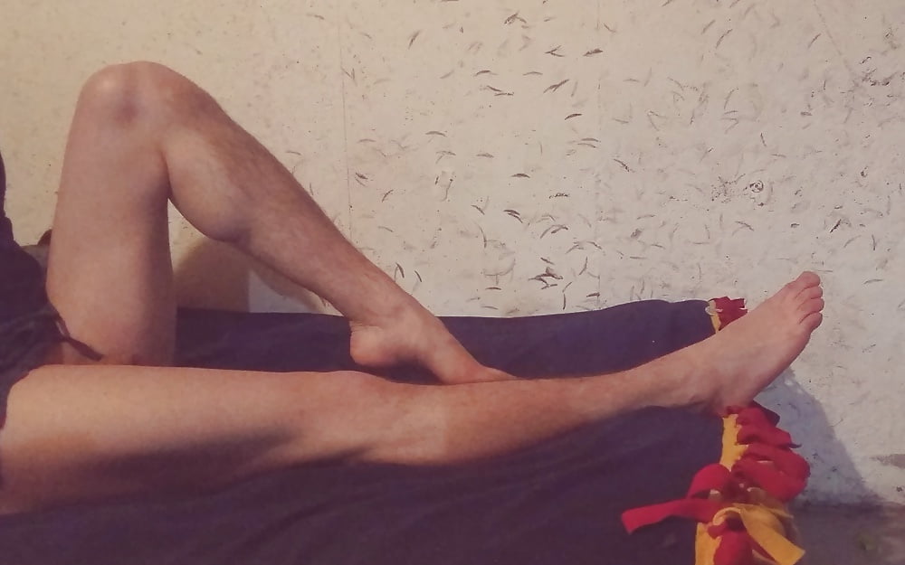 Porn image 19 Twink Dressed Bubble Butt