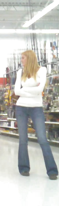 Porn image Walmart chick - tight jeans