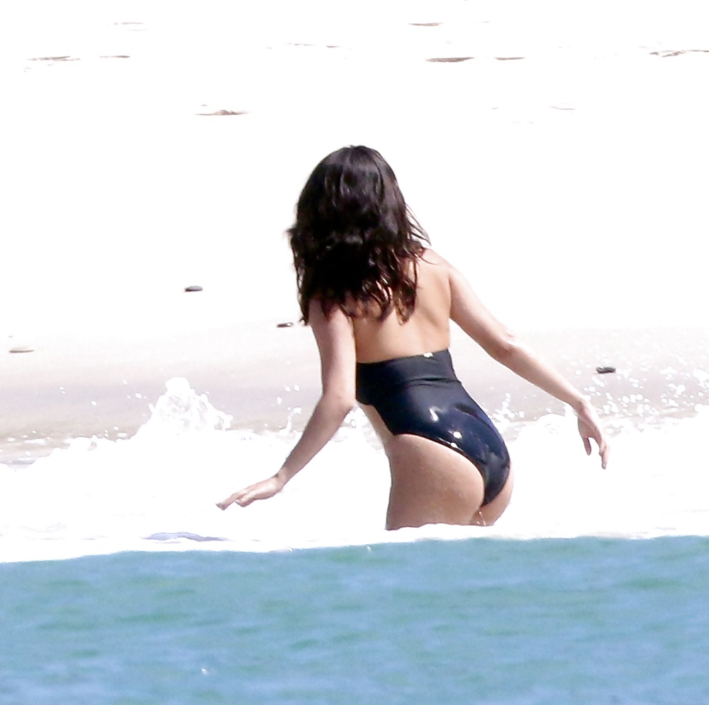 Porn image Selena Gomez wearing a hot Swimsuit