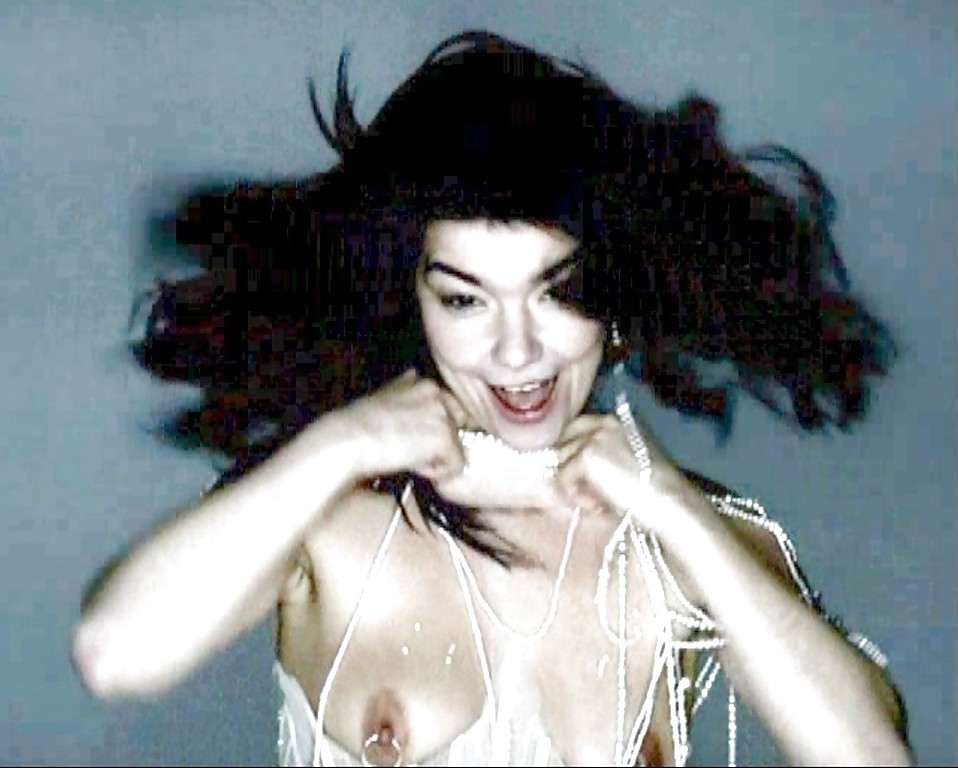 Björk naked - 🧡 Sexy Full: November 2011 Sexy Full.