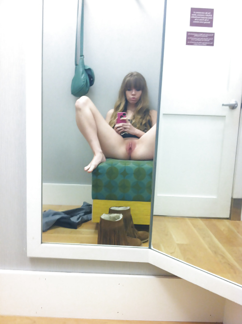 Porn image selfie in changing room..8