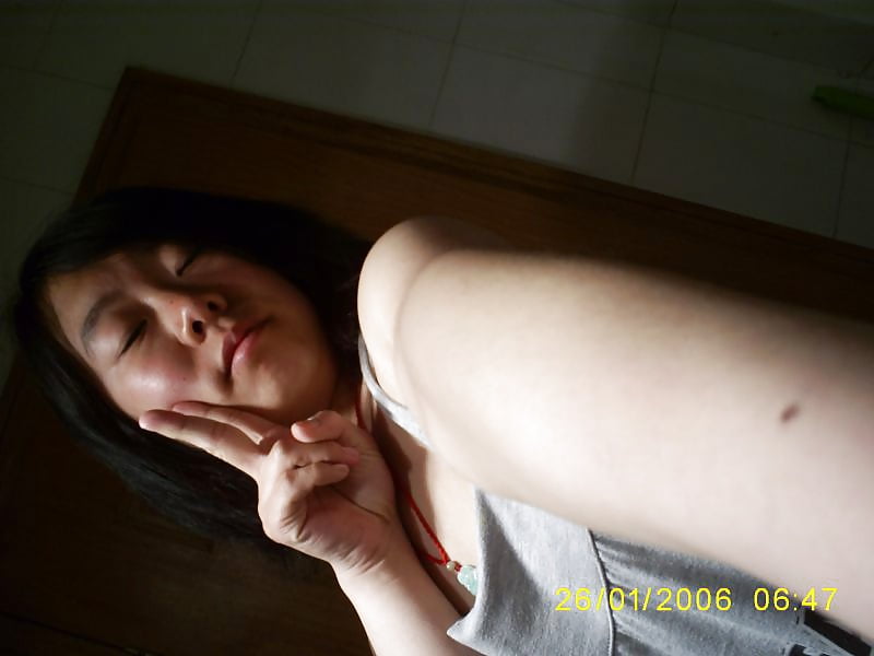 Porn image Chinese housewife nude