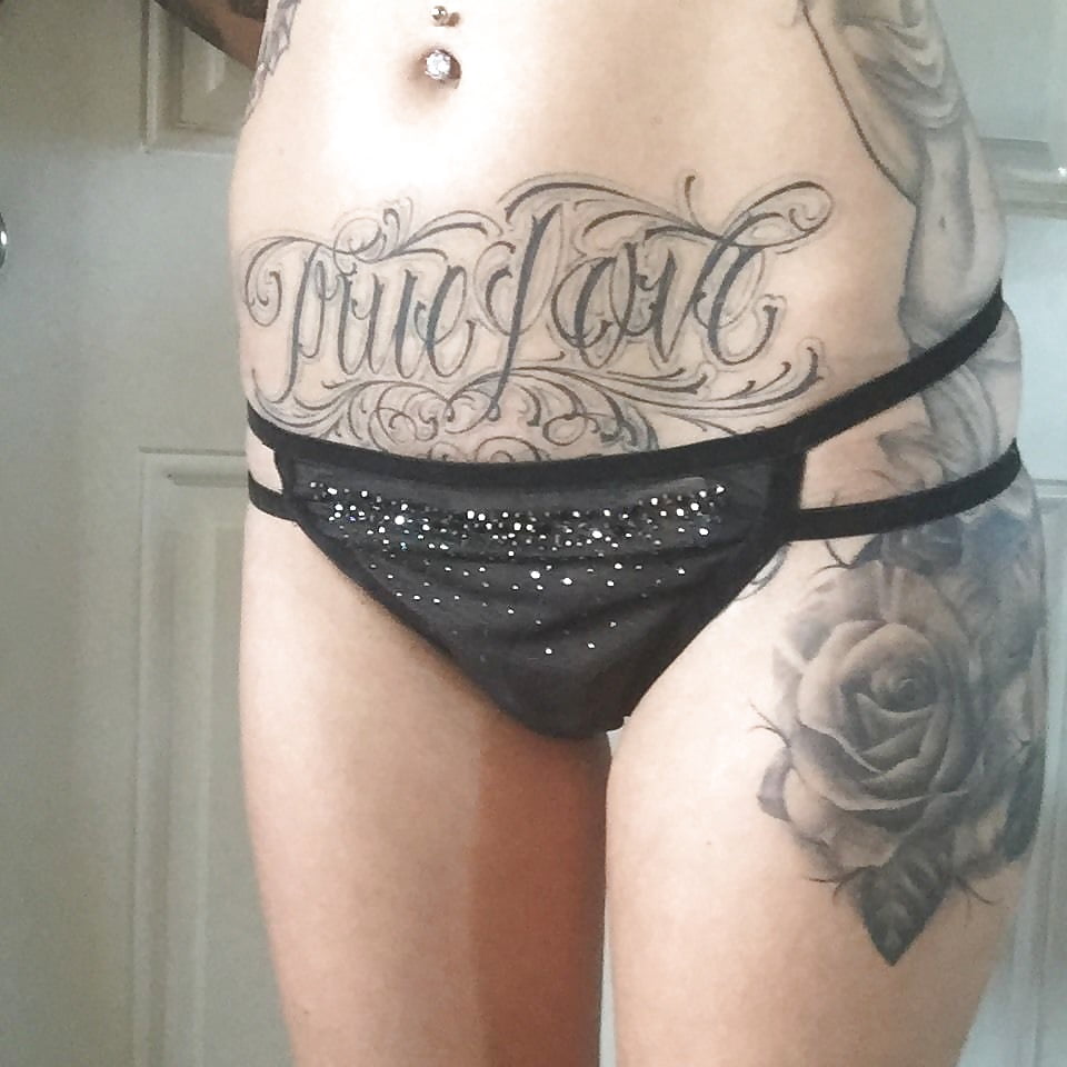 Porn image Busty eBay Seller #10