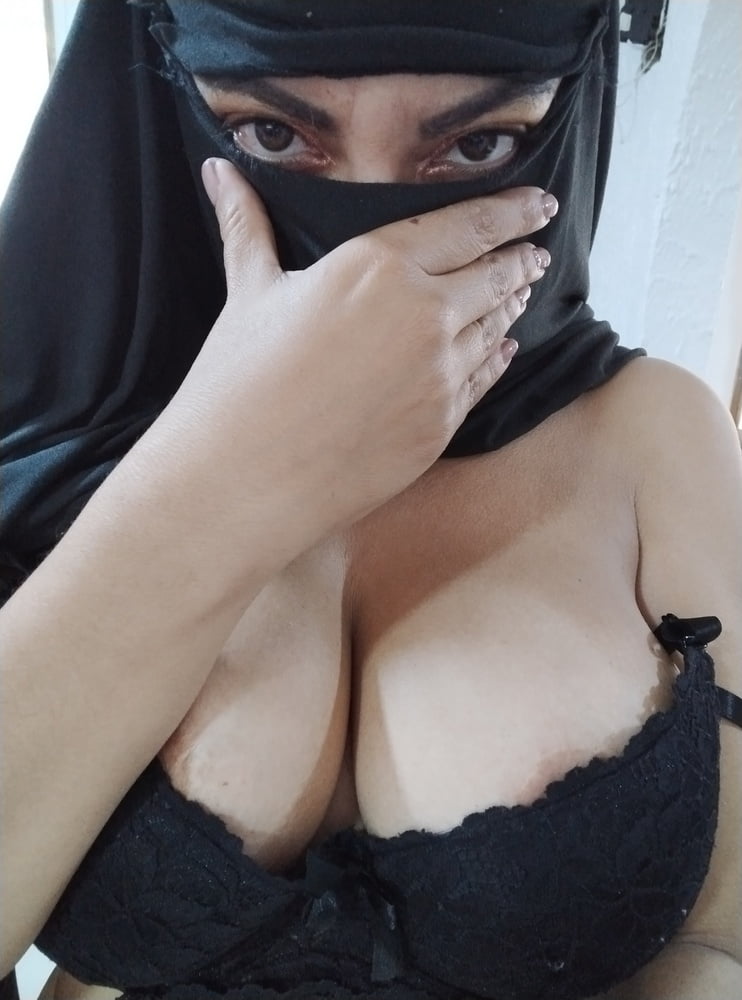 Arab Muslim Sexy Tits Boobs Pussy And Ass 9 Pics Xhamster