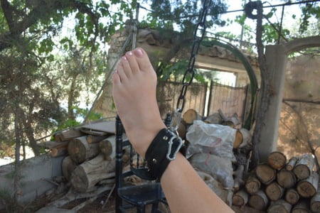 julie cunningham chained to a tree         