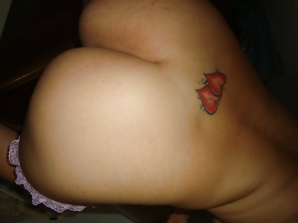 Porn image Amateurs delights 34 - Cute teen exposing herself